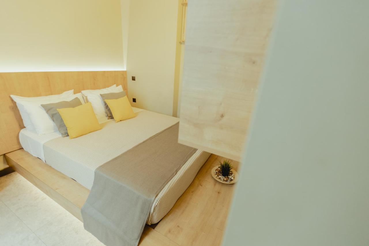 Metis Urbane Living Spaces Афины Экстерьер фото